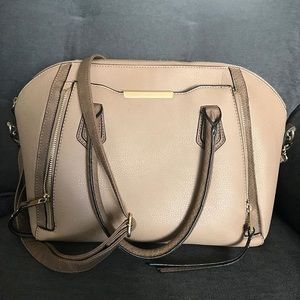 Nude mossimo purse // in great condition.